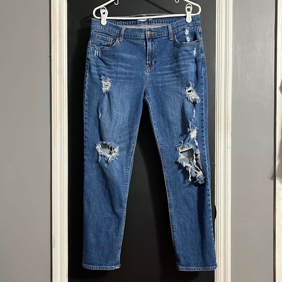 Old Navy Distressed Boyfriend Jeans Size: 10 Inseam: 28” - Picture 1 of 6